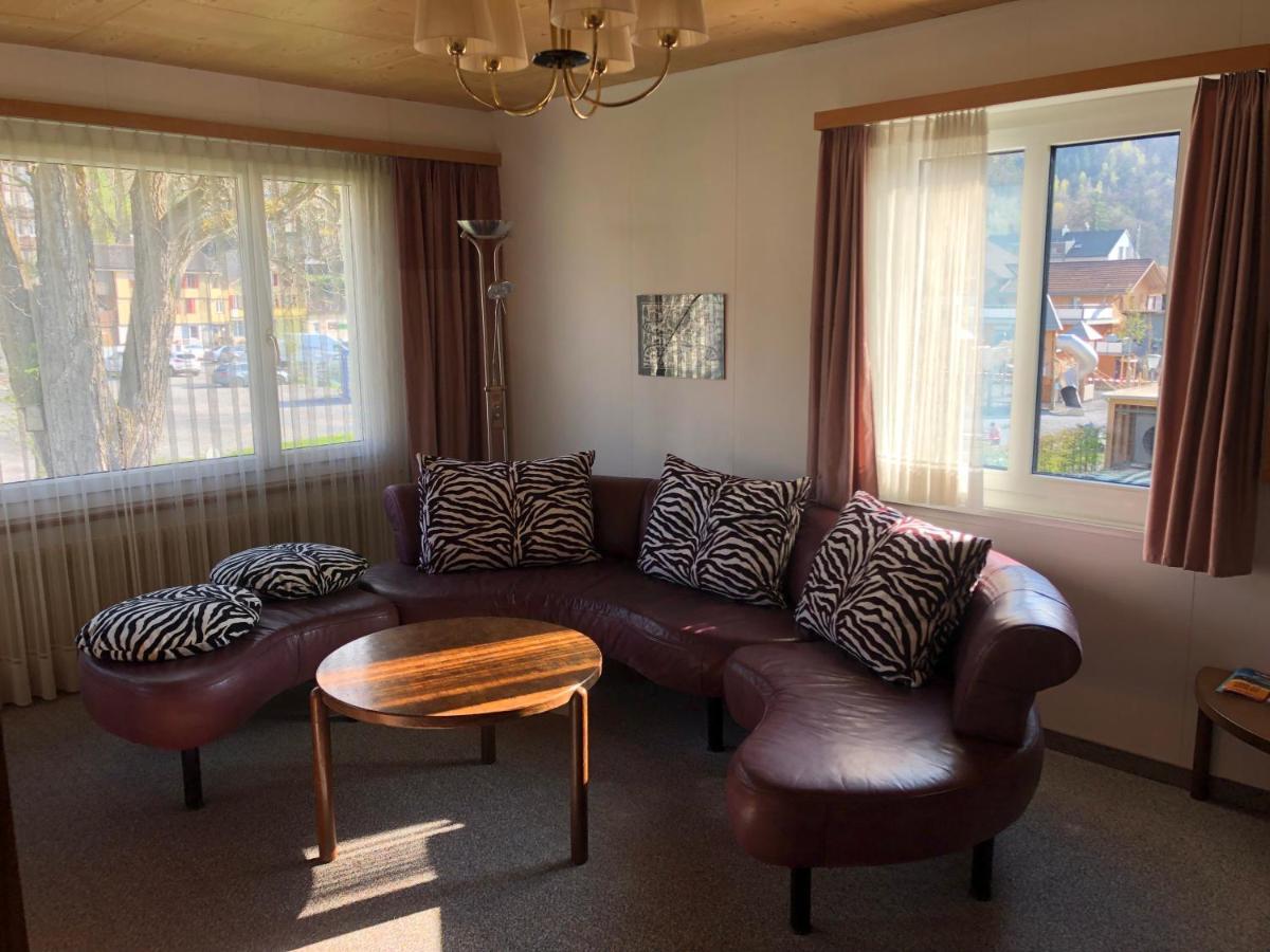 Grosszuegige Ferienwohnung Fuer 4 Personen Interlaken Esterno foto