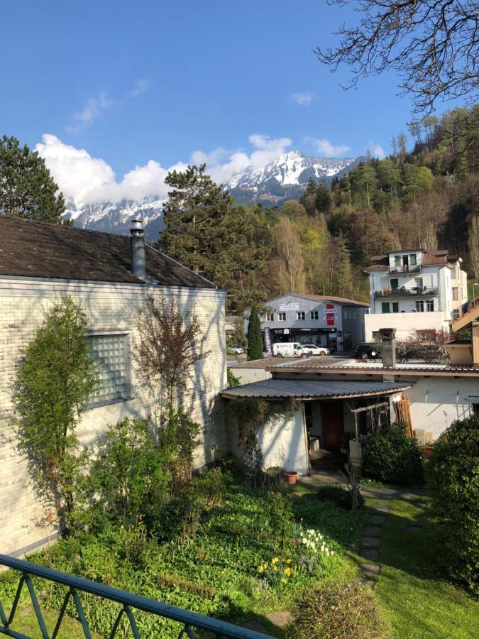 Grosszuegige Ferienwohnung Fuer 4 Personen Interlaken Esterno foto